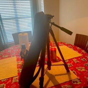 This dynamic camera stand is perfect for anyone who loves photography.